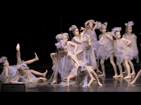 Видео: "Пыль, которая передается по наследству". Эстрадный танец. 9-10 лет.