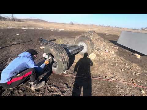 Видео: Робимо бочку для підвозу води на 3 куба грунтуєм бочку