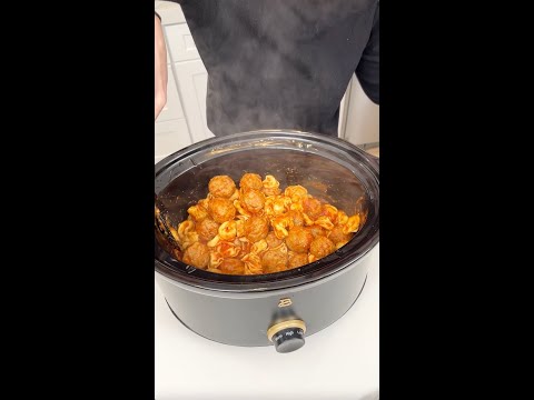 Видео: Этот ужин в горшочке — просто шедевр