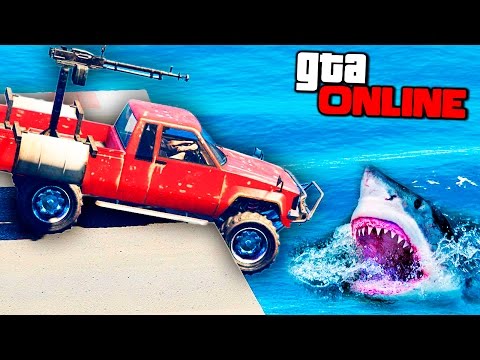 Видео: НЕ ПАДАЙ ТУДА ОНА ТЕБЯ СОЖРЕТ !!! БЕЗУМНЫЙ ПАРКУР ПО ВОДЕ НА ТАЧКЕ ИЗ TOP GEAR В GTA 5 ONLINE