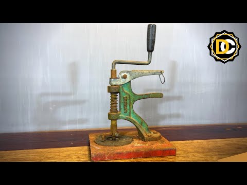 Видео: Антикварный круговой плиткорез - Реставрация - WorkshopDC