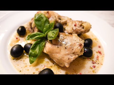 Видео: КРОЛИК Тушеный В СМЕТАНЕ И ВИНЕ НОВОГОДНИЙ и НА ВСЕ СЛУЧАИ ЖИЗНИ! ОЧЕНЬ НЕЖНЫЙ КРОЛИК!