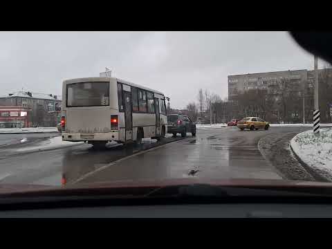 Видео: Перекрёсток ул.Краснодонцев-Архангельская