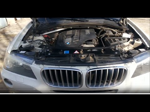 Видео: BMW X3 F25 2012 Замена свечей, быстро и просто / Подробно