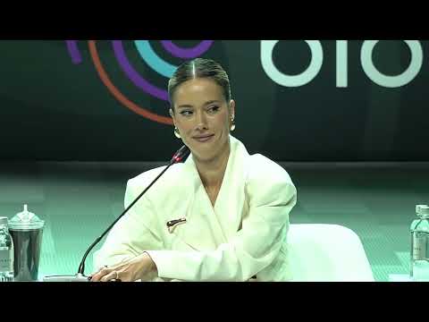 Видео: Юлия Паршута на биофоруме в Геленджике 7 октября 2025г