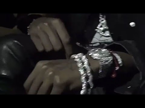 Видео:  ۝ 𝐈𝐍𝐃𝐈𝐅𝐅𝐄𝐑𝐄𝐍𝐓:: спокойствие, уверенность в себе, раскрепощенность, харизма //саблиминал ▪︎Каталея