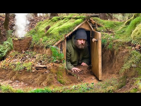 Видео: Люди Смеялись над Его Домом, Пока не Зашли Внутрь