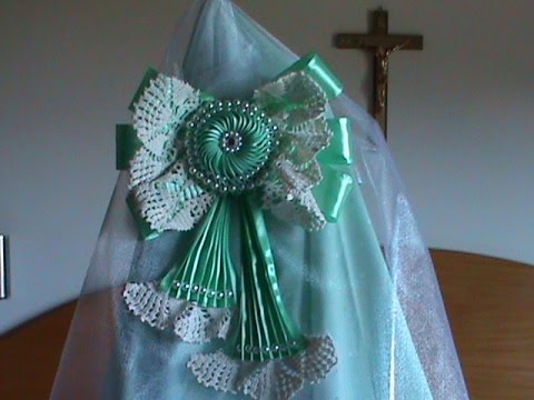 Видео: Брошь - бант на колыбель новорожденного