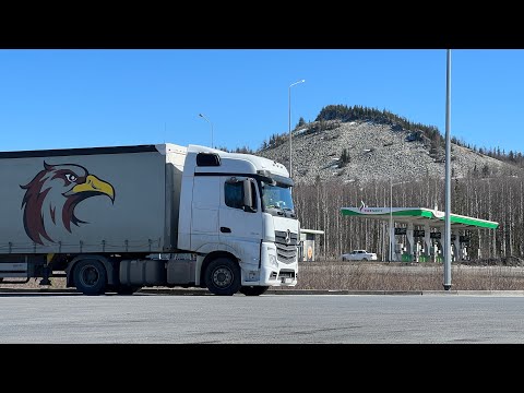 Видео: Рейс Казань-Екатеринбург. Уральские горы М5.