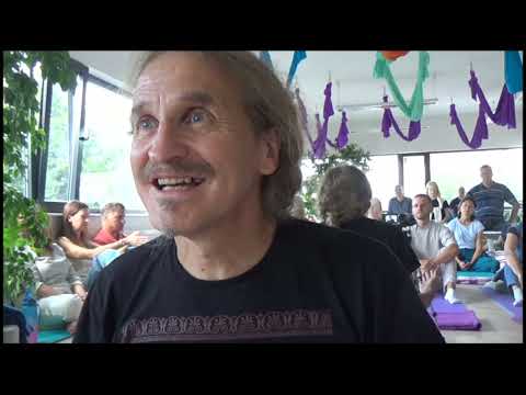 Видео: Штурм ума безумием. Сатсанг в Таллине. август 2024