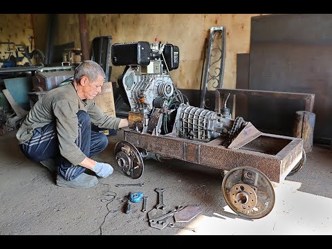 Видео: Собираю Гусеничный экскаватор. (3 Серия)