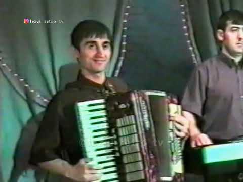 Видео: Билал Эскендеров (гр Аран)  -  Гуьлли (2000)