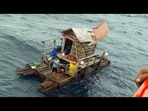 Видео: 49 ДНЕЙ ОН ВЫЖИВАЛ В ОТКРЫТОМ МОРЕ. УЗНАЙ ЕГО ИСТОРИЮ СПАСЕНИЯ