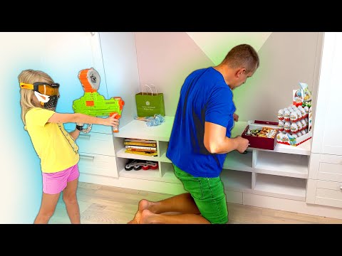 Видео: ПАПА СЪЕЛ ВСЕ СОФИИНЫ ВКУСНЯШКИ. СОФУНЬЯ ШАЛУНЬЯ