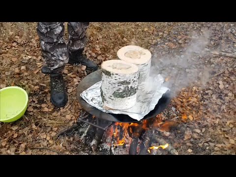 Видео: ЦЫПЛЕНОК ТАПАКА на садже, или зачем бревно в сковородке?