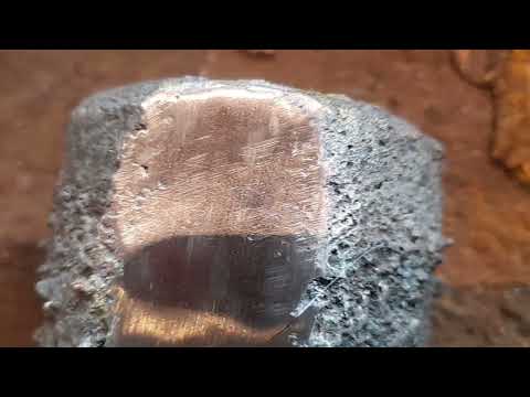 Видео: Отличие углеродистого булата от булата с ванадием