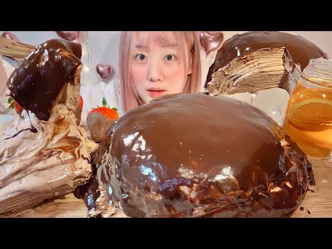 Видео: ASMR Шоколадный блинный торт【русские субтитры】【Mukbang/ Eating Sounds】