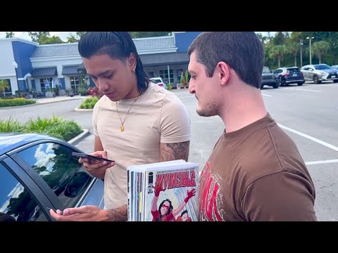 Видео: Покупка на парковке в обмен на стопки комиксов и карточек с покемонами у местного коллекционера