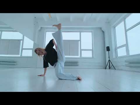 Видео: Эрика Лундмоен - Взгляды | Angelika Dubinina choreography