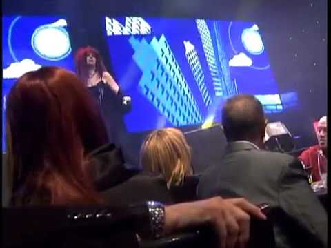 Видео: Петя Буюклиева - Последната Спирка 2012 (live, нов аранжимент)