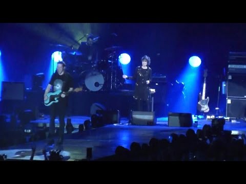 Видео: Земфира - Мачо (Олимпийский) (01.04.2016) (MULTICAM HD)