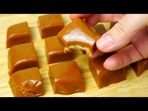 Видео: Как приготовить карамельные конфеты дома. Рецепт карамели. 3 ингредиента.