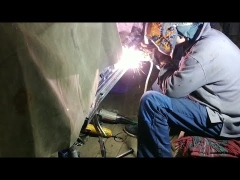 Видео: Сварка правого порога. Мицубиси Паджеро 4.(2008г.в.) 1с. #thresholdwelding#DIYrepair