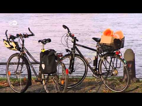 Видео: Немцы пересаживаются с автомобилей на велосипеды.