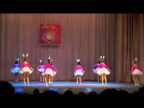 Видео: Красно солнышко "Тусовка зайцев"