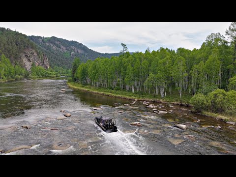 Видео: КЛЮНУЛ ТАЙМЕНЬ И НАЧАЛАСЬ БОРЬБА, СНАСТЬ НА ПРЕДЕЛЕ! Рыбалка в тайге с ночёвкой! Ч.2