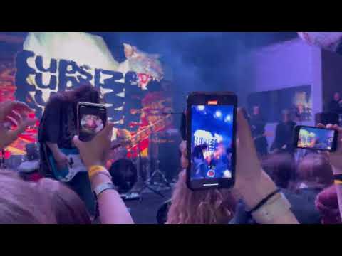 Видео: CUPSIZE концерт мск ЛЕТНИК 01.06.2025