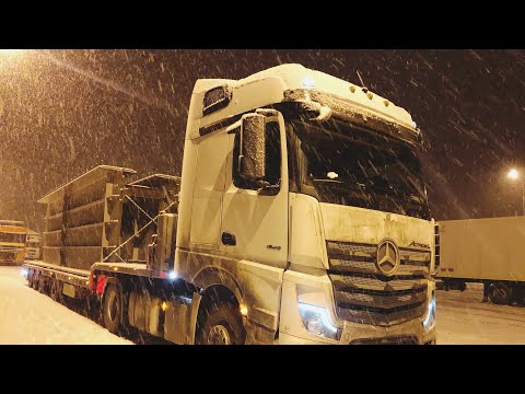 Видео: Снежный плен на Урале, решил не рисковать… #снегнаурале #негабаритика