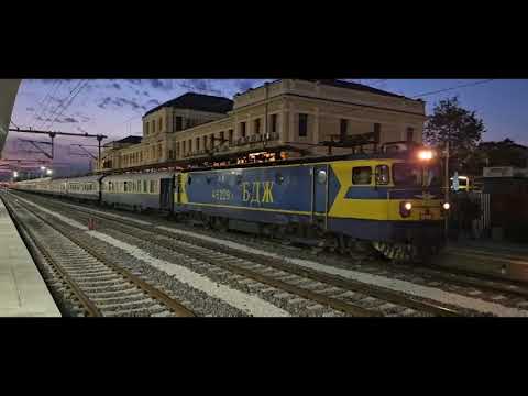 Видео: 46229 ❤️ отново дърпа Носталгия експрес 2025г през спирка Преславец и потегляне от гара Пловдив 