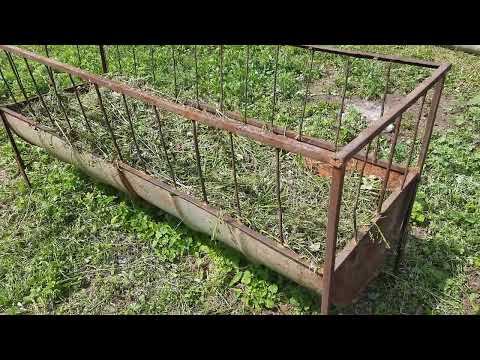 Видео: Кормушка для овец из метеллолома