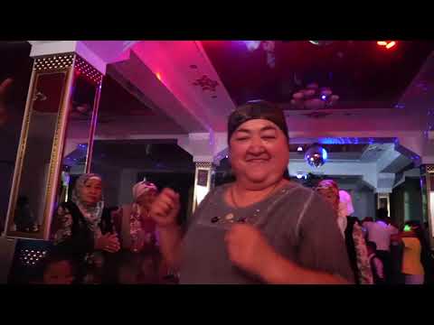 Видео: Доолот & Дарика той "ресторан"