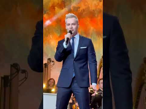 Видео: SHAMAN «Беловежская Пуща» на Дне Рождения А. Пахмутовой | Кремль, 09.11.2025