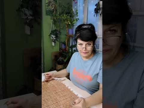 Видео: Лежанка для кошечки из бумажной лозы.