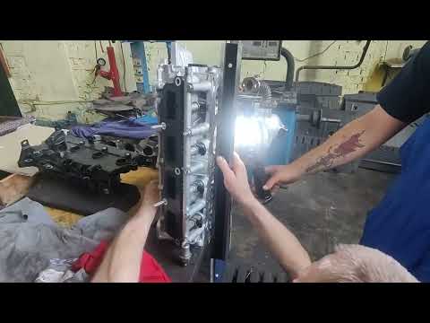 Видео: Ремонт двигуна Ніссан Рог т33 0934975885