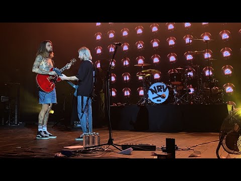 Видео: Концерт группы НЕРВЫ | День 1| Crocus City Hall | Москва | 06.10.2021 | ♥️😀😍