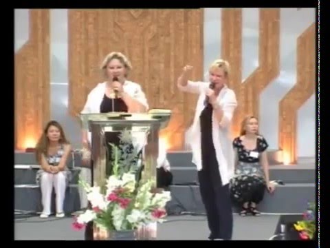 Видео: 01. Хайди Бейкер - Киргизия 2015