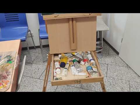 Видео: Секреты от художника. Обзор этюдников и мольбертов для пленэра Я испробовал несколько разных треног