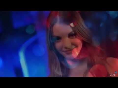 Видео: Женя Белоусов.  Видео на песню "Слушай девчонка"