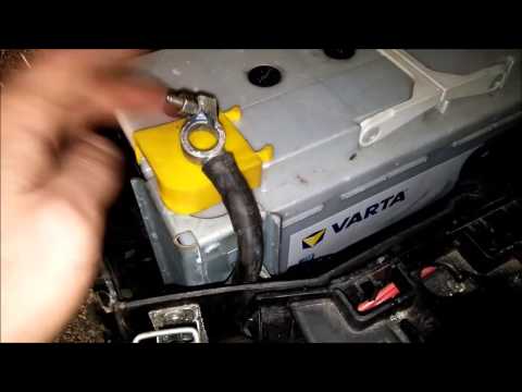 Видео: #026 снятие,замена аккумулятора на Audi Q7,Porsche Сayenne ,VW touareg