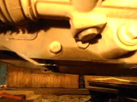 Видео: Ssang Yong Kyron-Clan.ru  Рулевая рейка-Смазываем