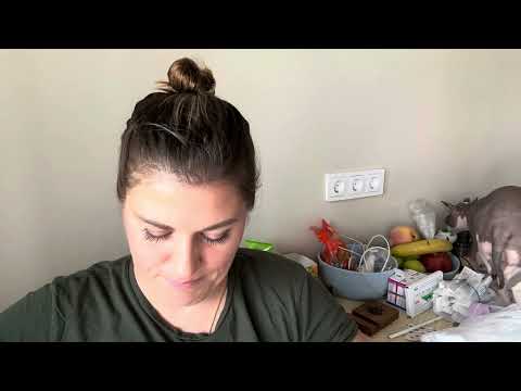 Видео: Швейный влог #27 крою много вещей и купила новую швейную подругу #швейныйблог #учусьшить #чтосшила