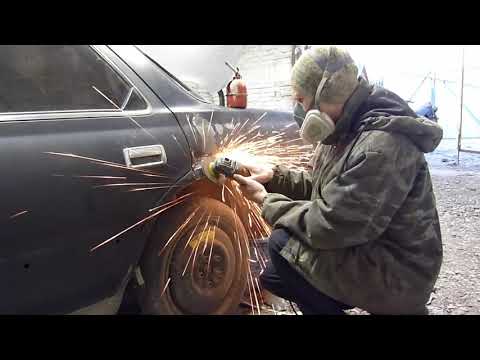 Видео: Toyota Cresta 81 Ремонт кузова часть 1
