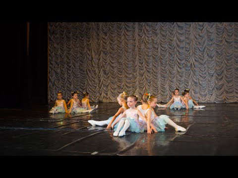 Видео: Танец «Подснежники»