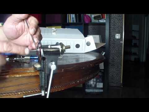 Видео: Вскрытие сейфового замка из Кореи.