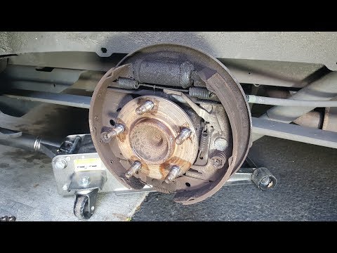 Видео: How Replace Dodge Caravan 98 Drum Brakes. Замена барабанных тормозов