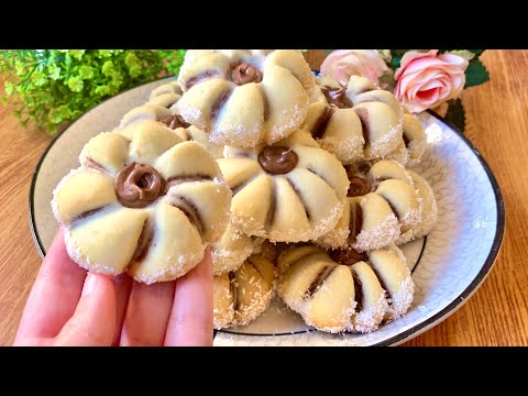 Видео: Вкусное печенье, которое тает во рту! Так легко и хорошо, что вы будете готовить их каждый день!